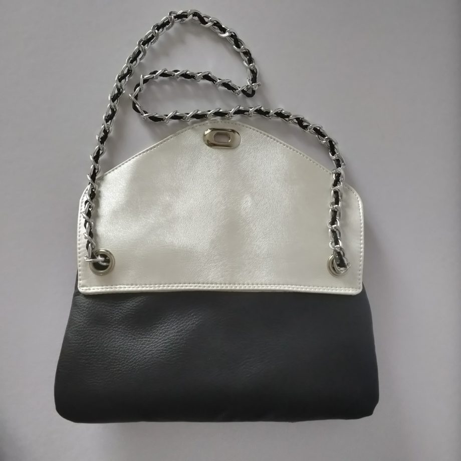 Pochette Naomi