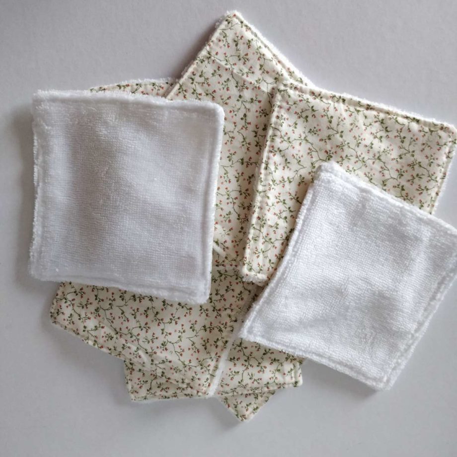 Lingettes lavables "fleurs de cœurs"