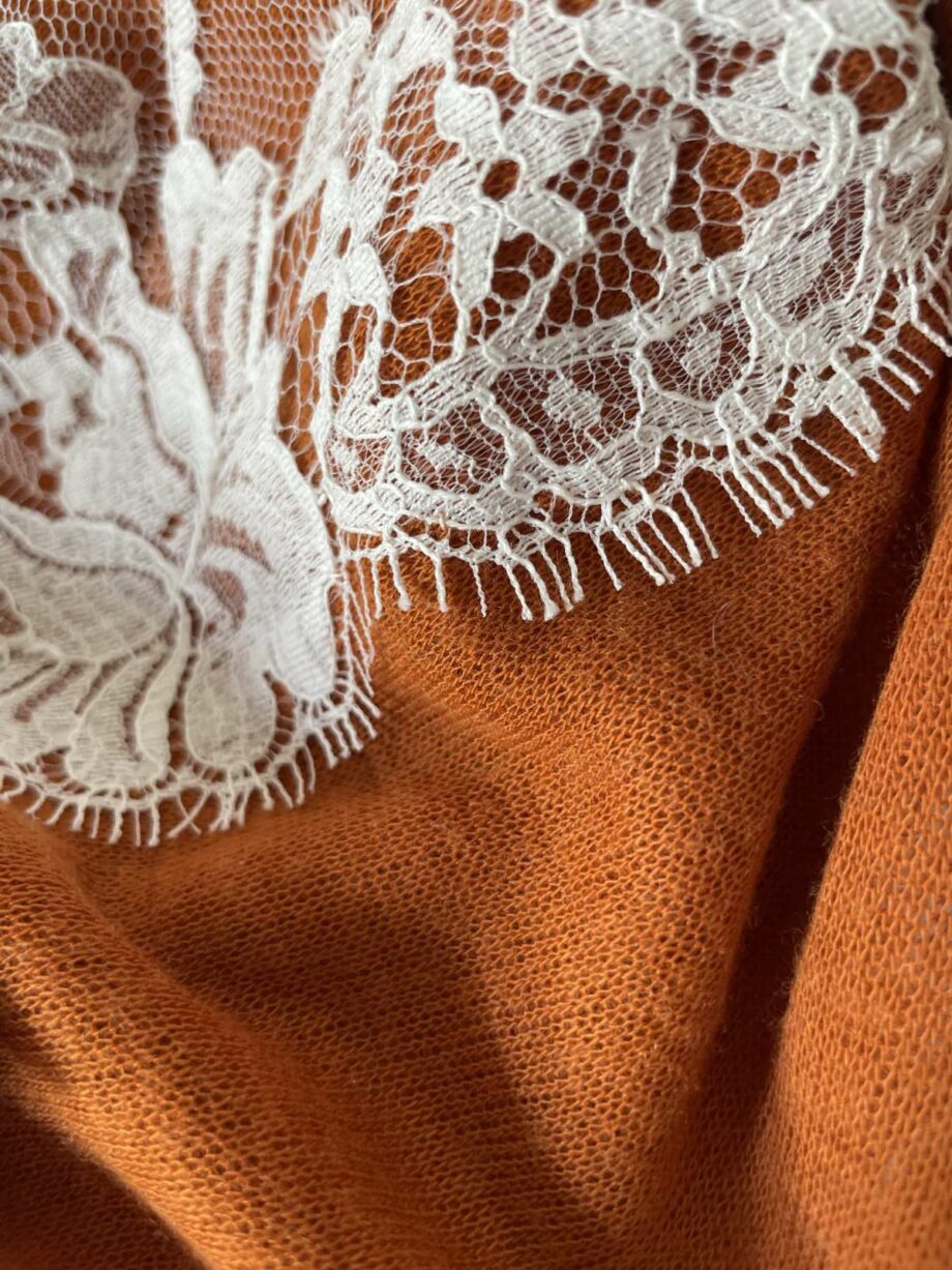 Écharpe en laine et dentelle de Calais-Caudry® - brique/écru