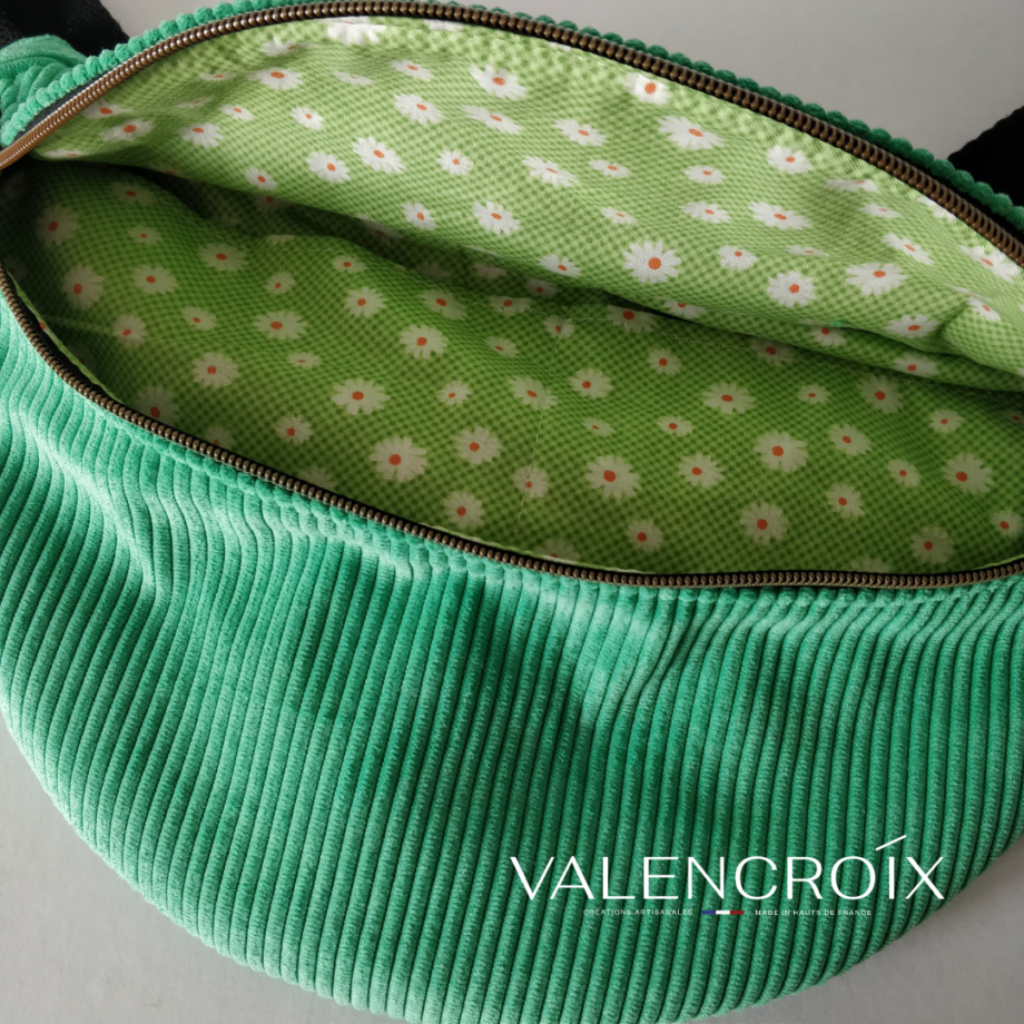 Sac banane XXL velours côtelé vert