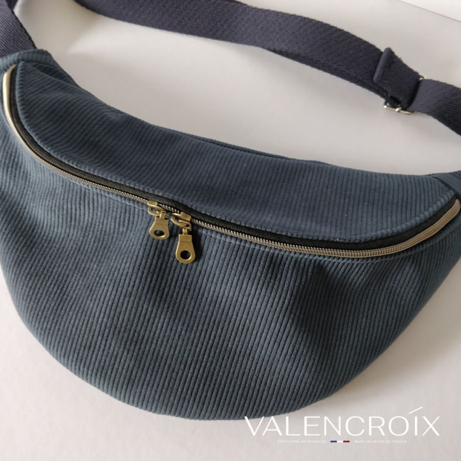 Sac banane velours côtelé bleu foncé