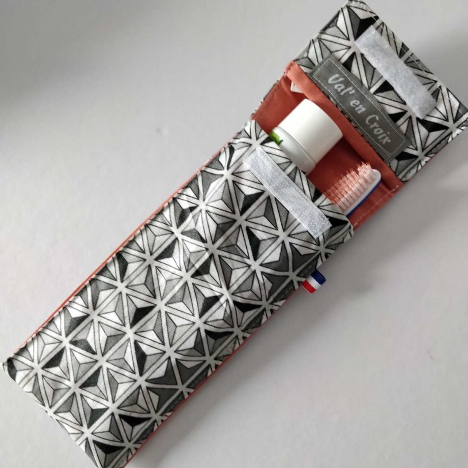 Etui pour hygiène dentaire