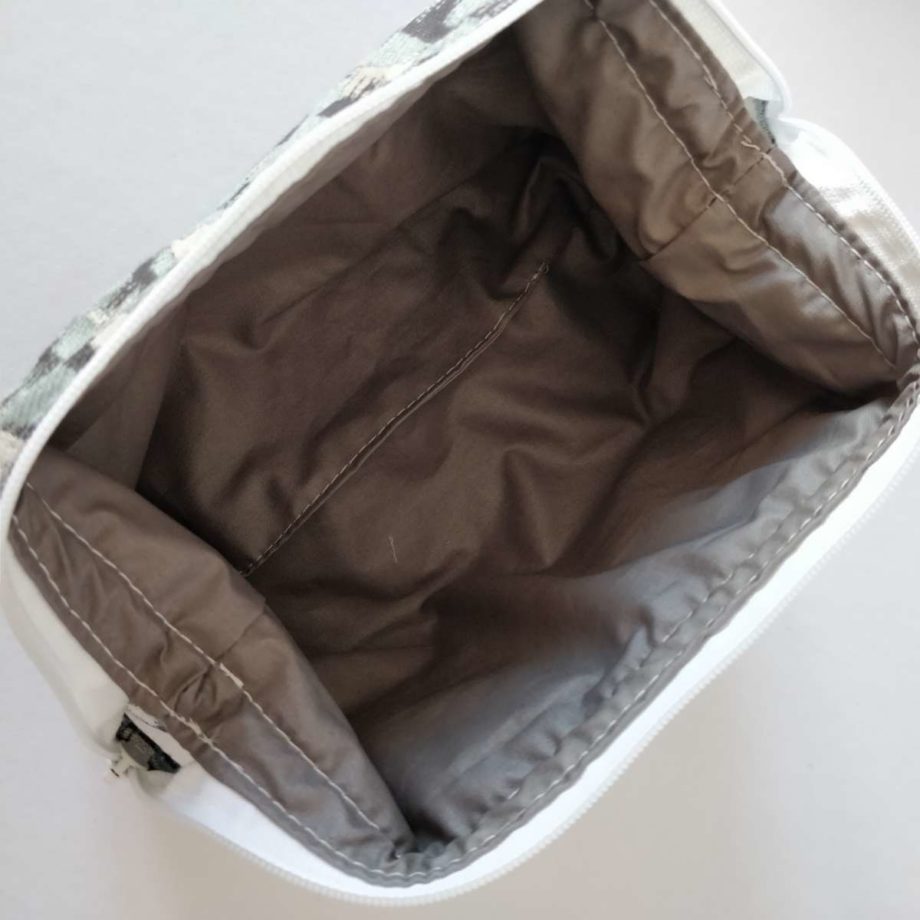 Trousse zippée bleue grande taille avec cadre d'ouverture - Valencroix