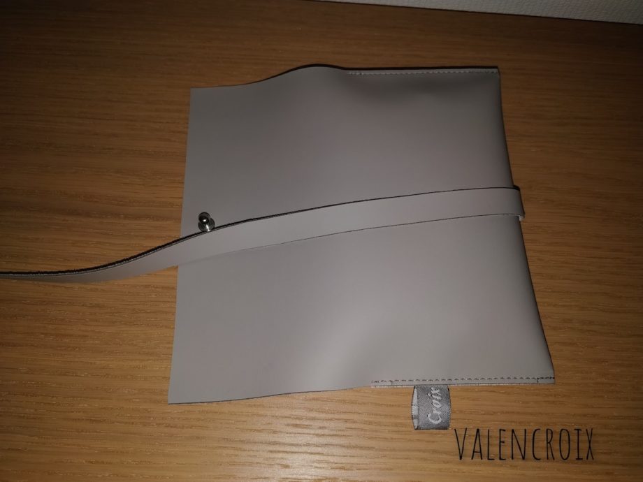Pochette Julie