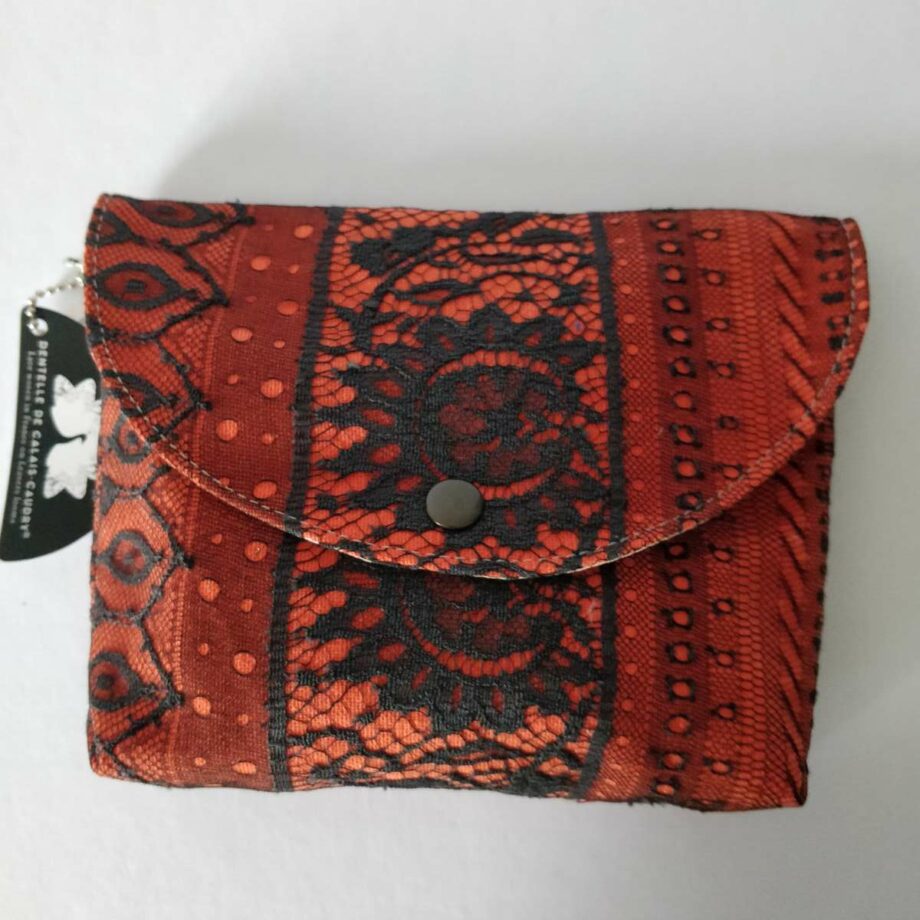 Pochette pression en dentelle Calais-Caudry  - Valencroix