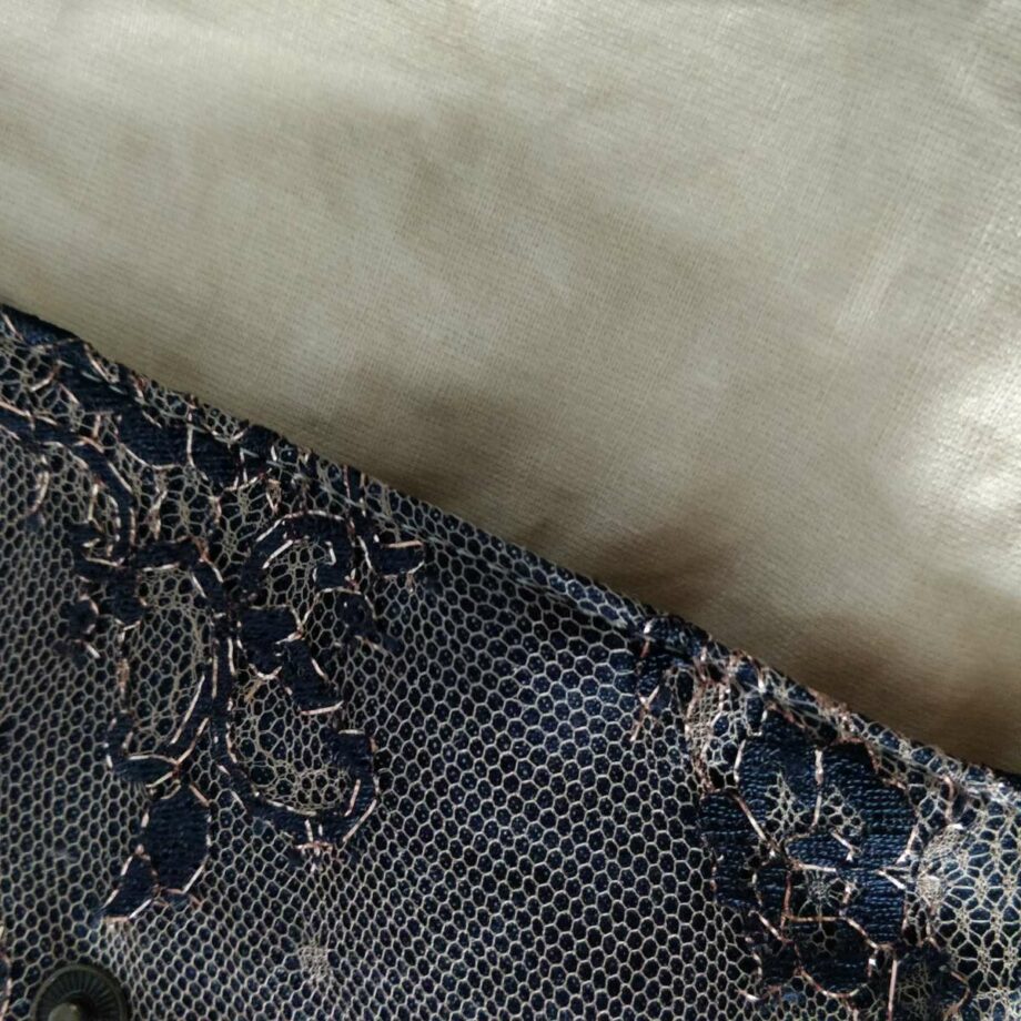 Pochette pression en dentelle Calais-Caudry  - Valencroix
