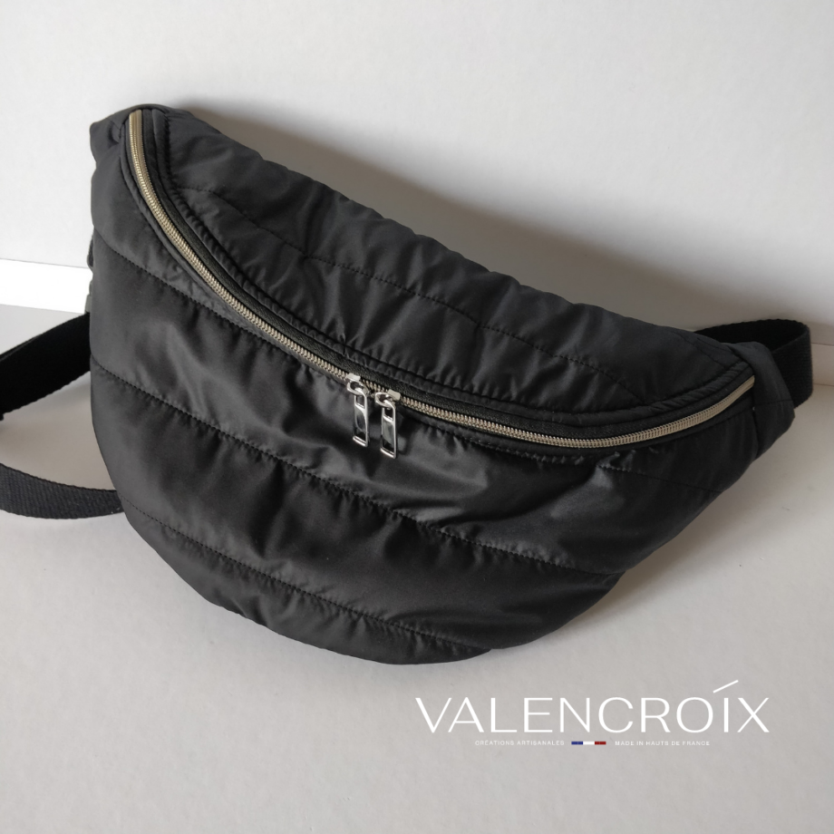 Sac banane doudoune noire