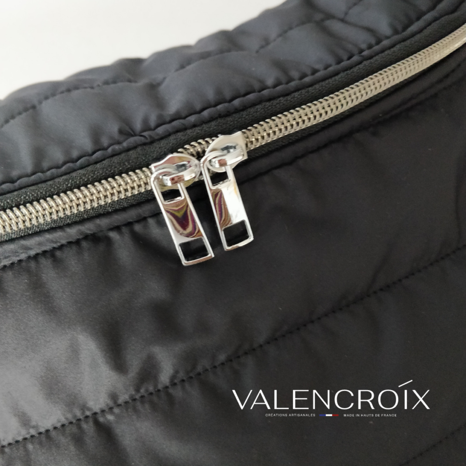 Sac banane doudoune noire