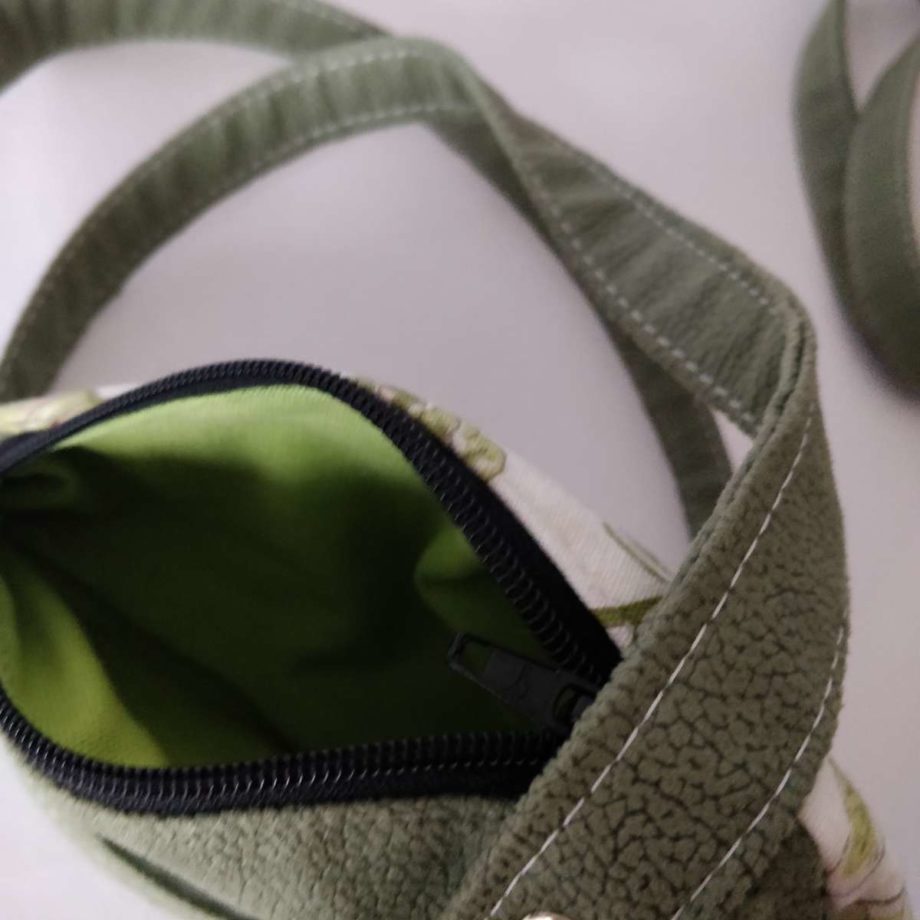 Petit sac  banane rétro en forme de goutte