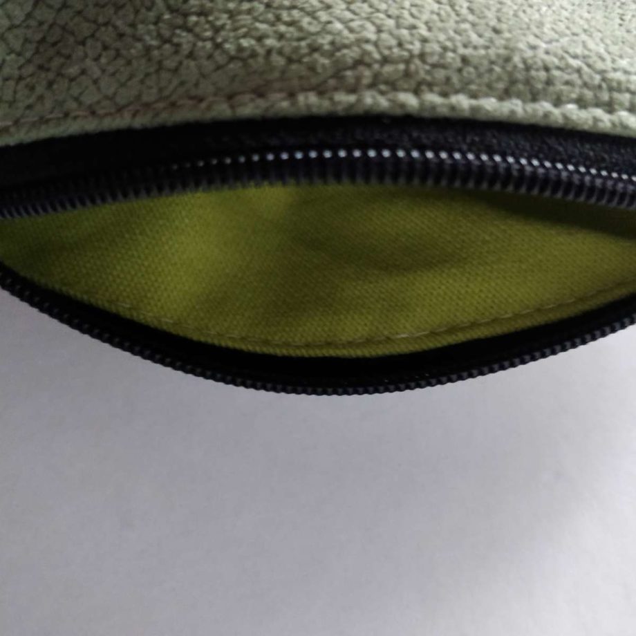 Petit sac  banane rétro en forme de goutte