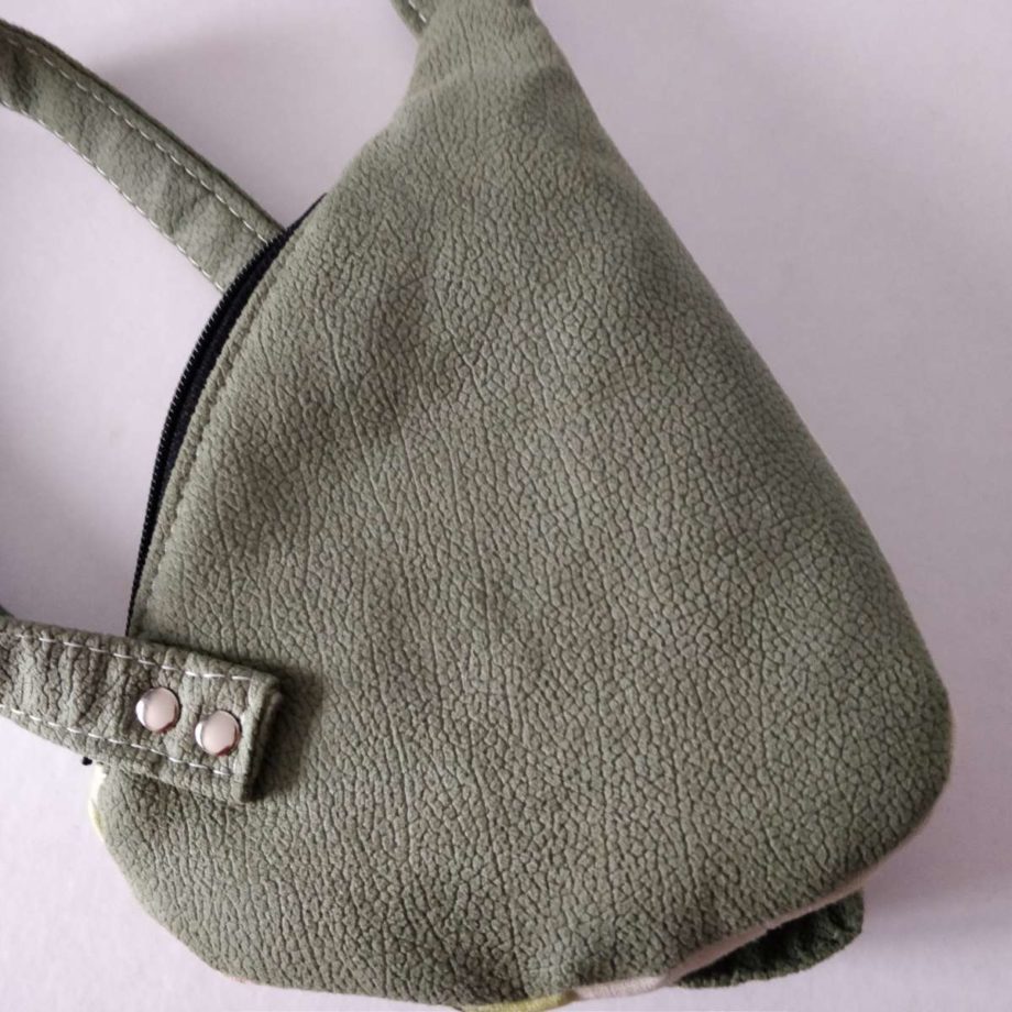 Petit sac  banane rétro en forme de goutte