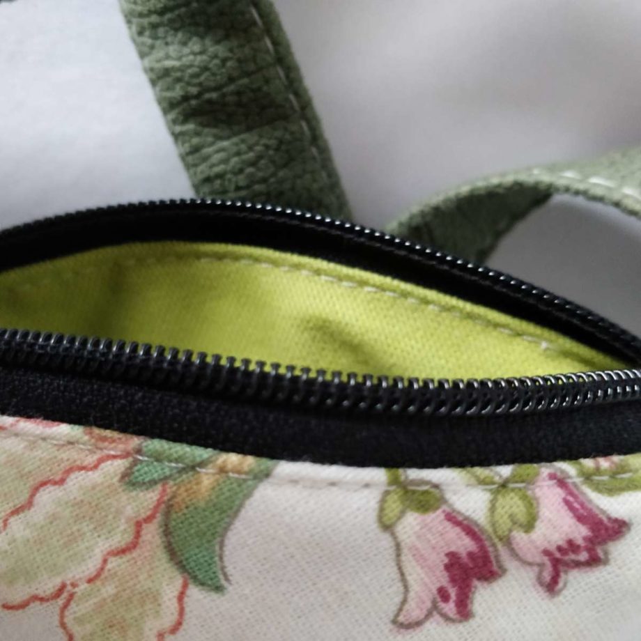 Petit sac  banane rétro en forme de goutte