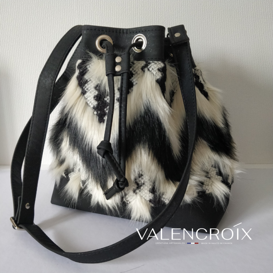 Sac seau fourrure - Valencroix