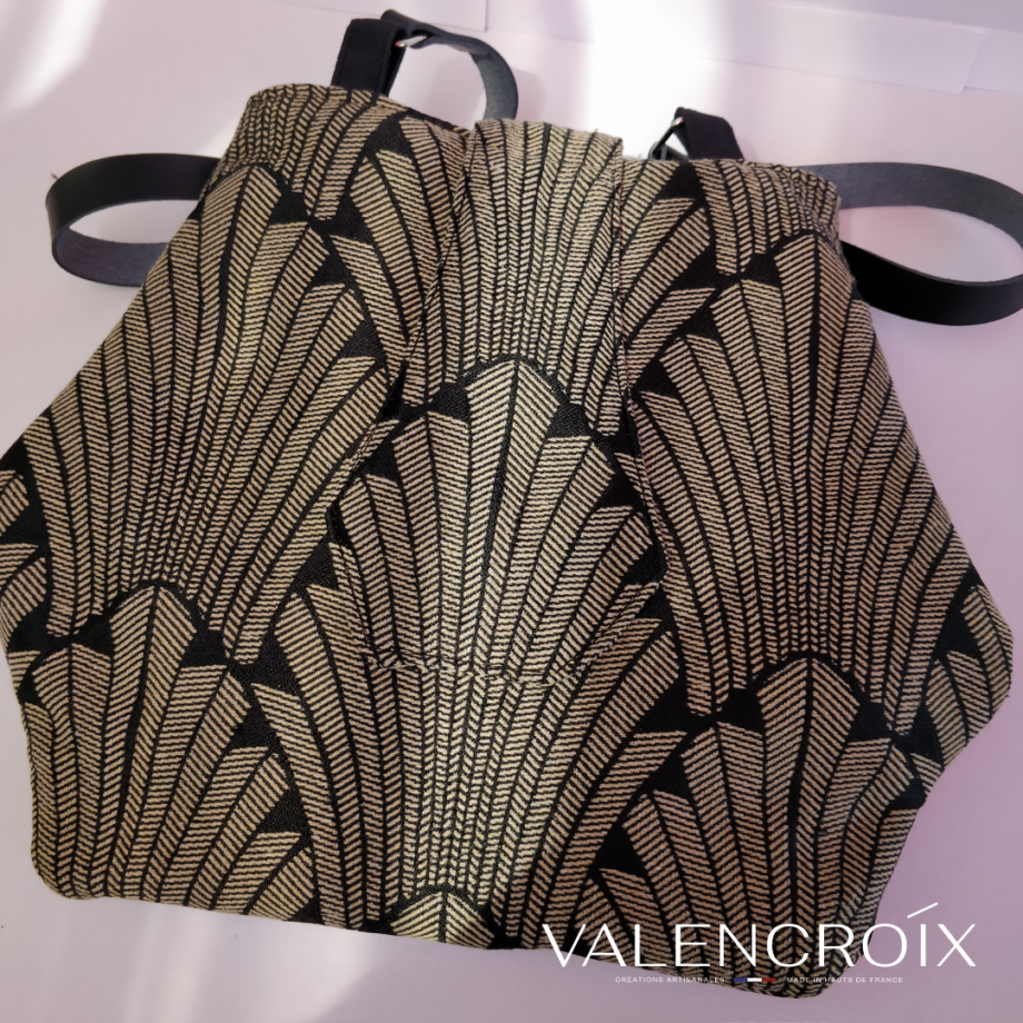 Sac vintage porté épaule