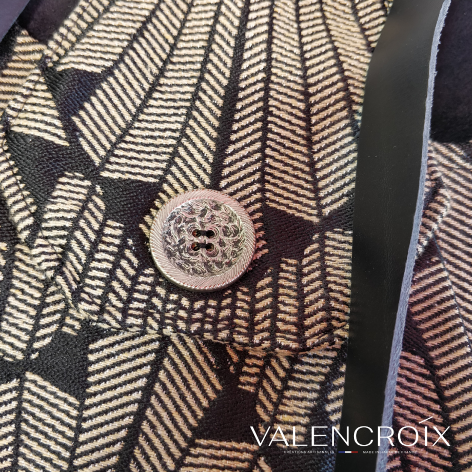 Sac vintage porté épaule
