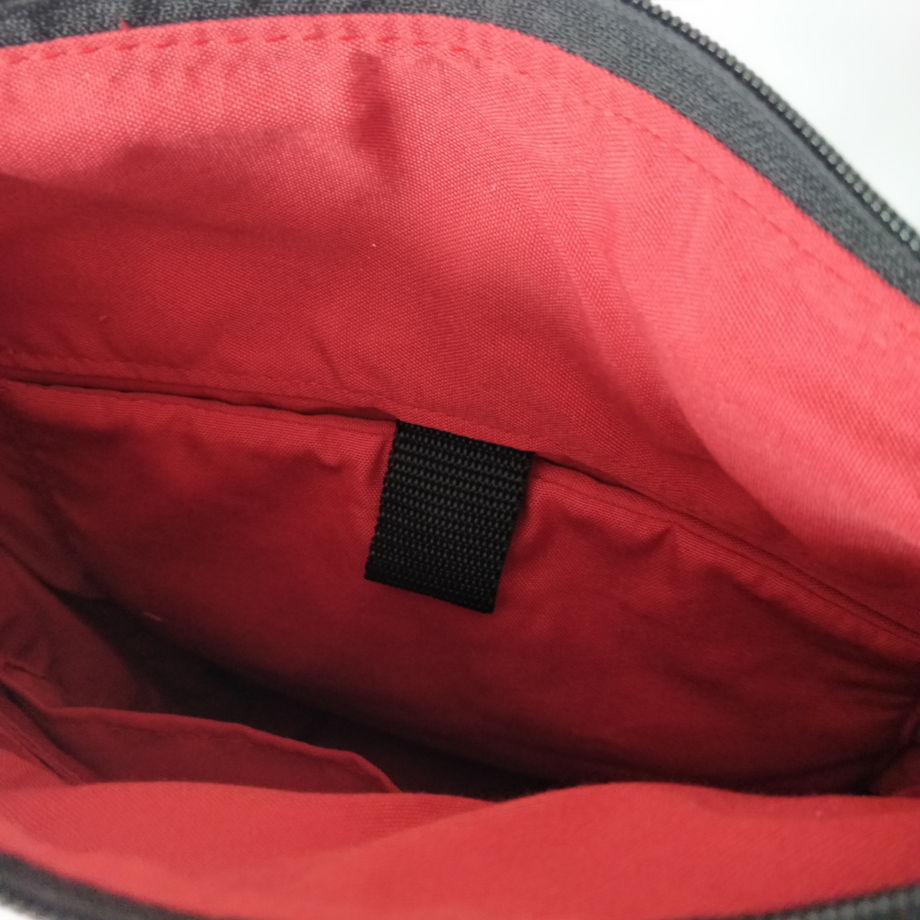 Sac à dos Troïka noir/taupe/rouge taille S - Valencroix