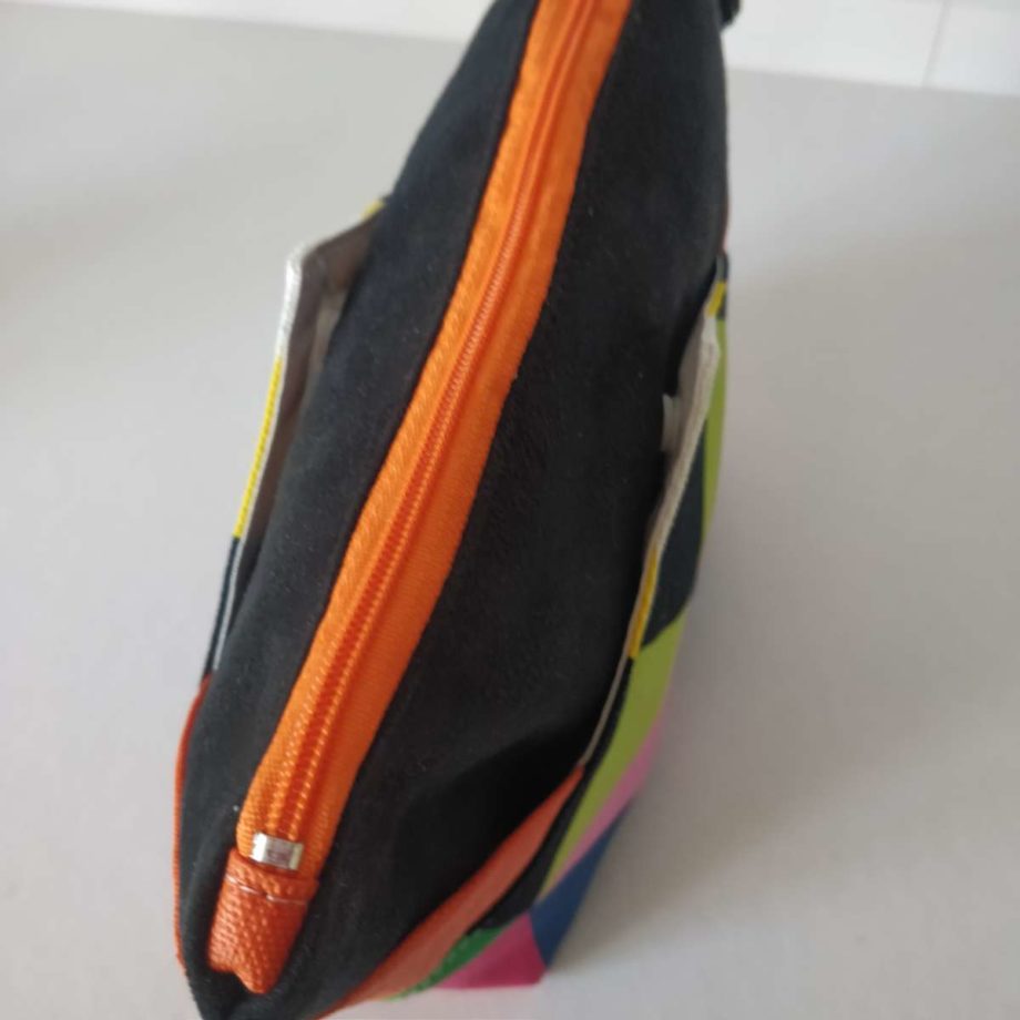 Trousse zippée colorée